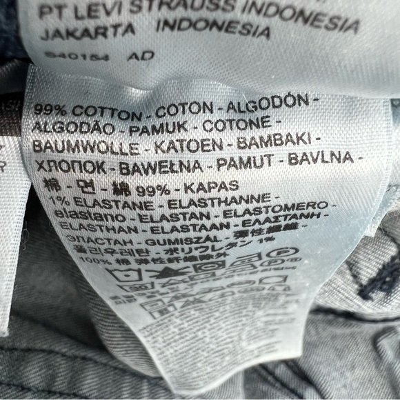 Levi's 559 Straight Fit Jeans Size 33 x 32 Men's - Picture 4 of 5